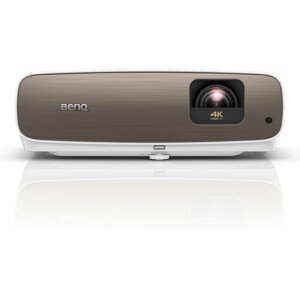 BenQ domácí projektor W2700