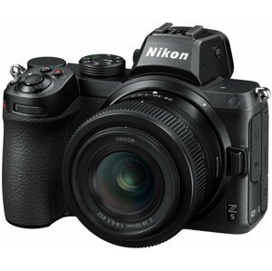 Nikon Z 5 + 24-50mm f/4.0-6.3 - VOA040K001