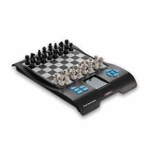 Millenium šachový počítač Europe Chess Champion - M800